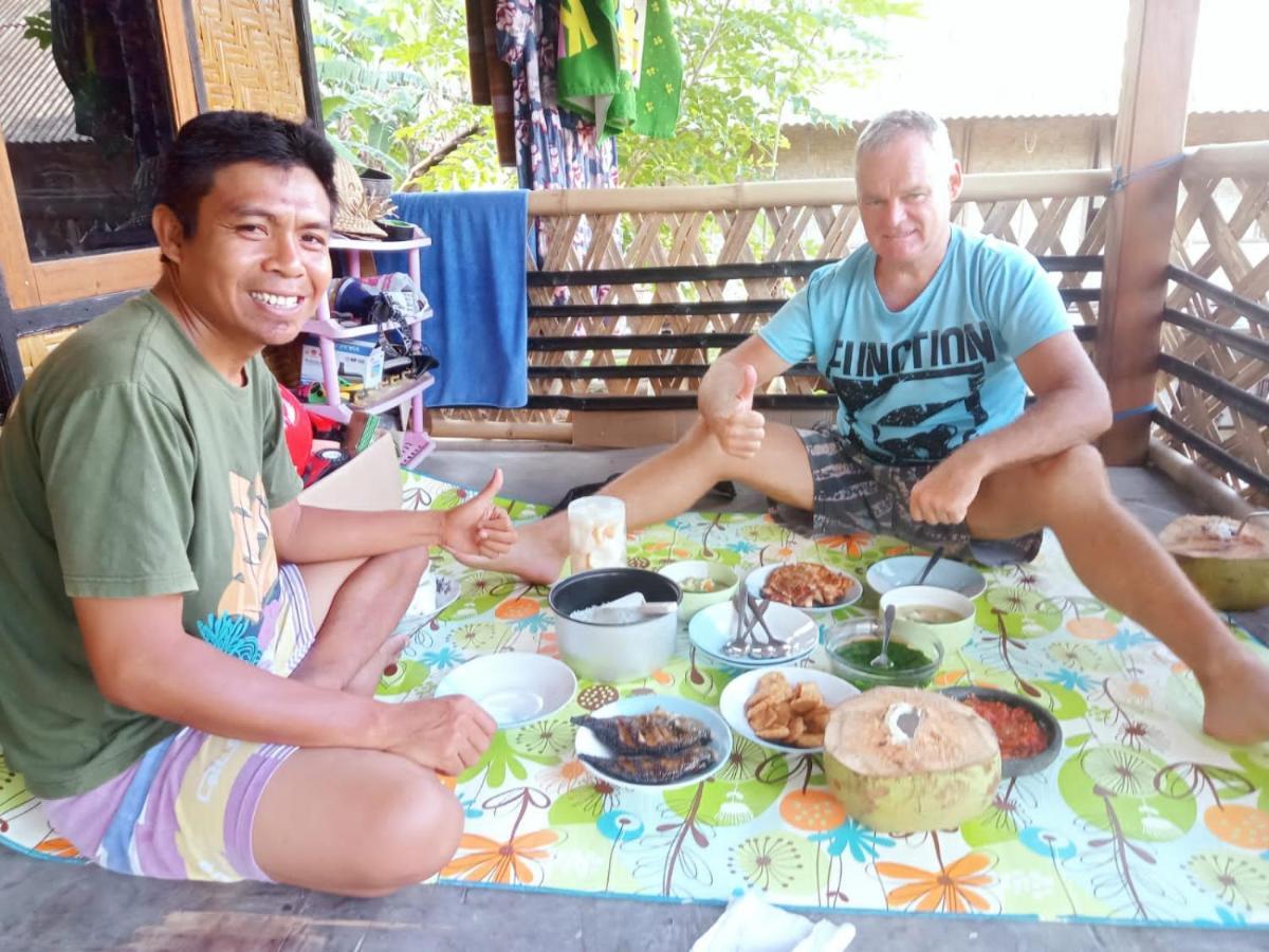 Boneputeh Homestay Taliwang Bagian luar foto