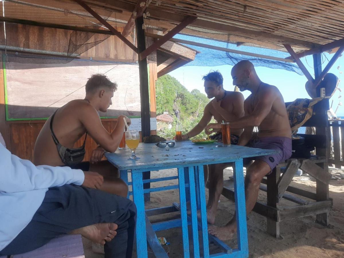 Boneputeh Homestay Taliwang Bagian luar foto