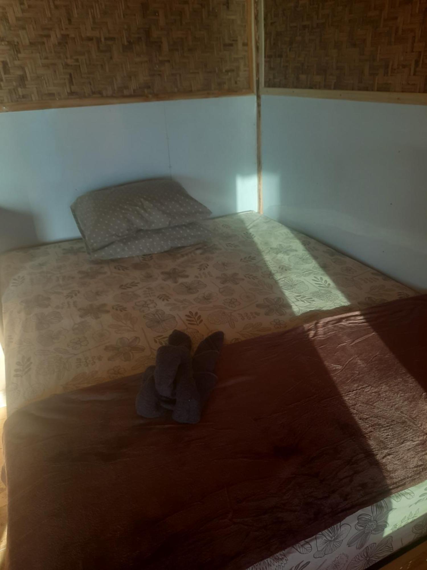 Boneputeh Homestay Taliwang Bagian luar foto