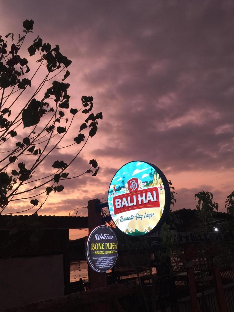 Boneputeh Homestay Taliwang Bagian luar foto