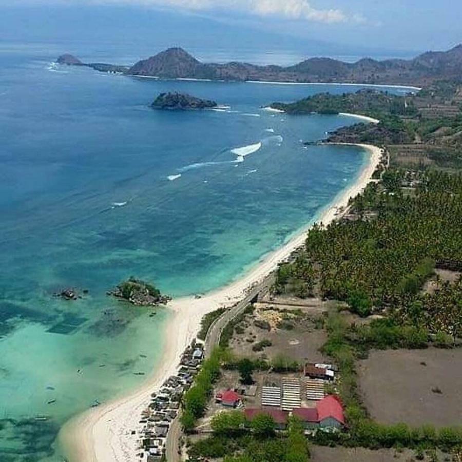Boneputeh Homestay Taliwang Bagian luar foto