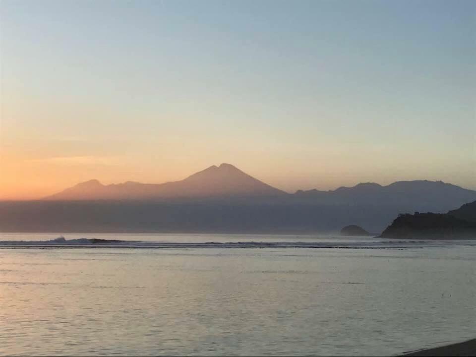 Boneputeh Homestay Taliwang Bagian luar foto