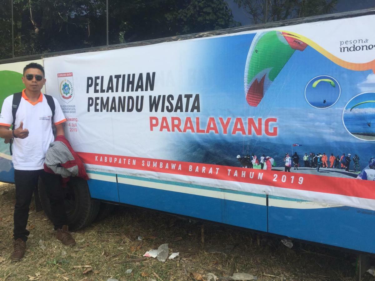 Boneputeh Homestay Taliwang Bagian luar foto
